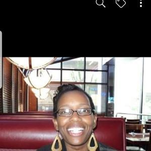 Meet your Posher, Latonya